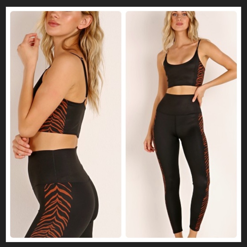 Beach Riot Tiger Legging ๐ - Picture 4 of 12